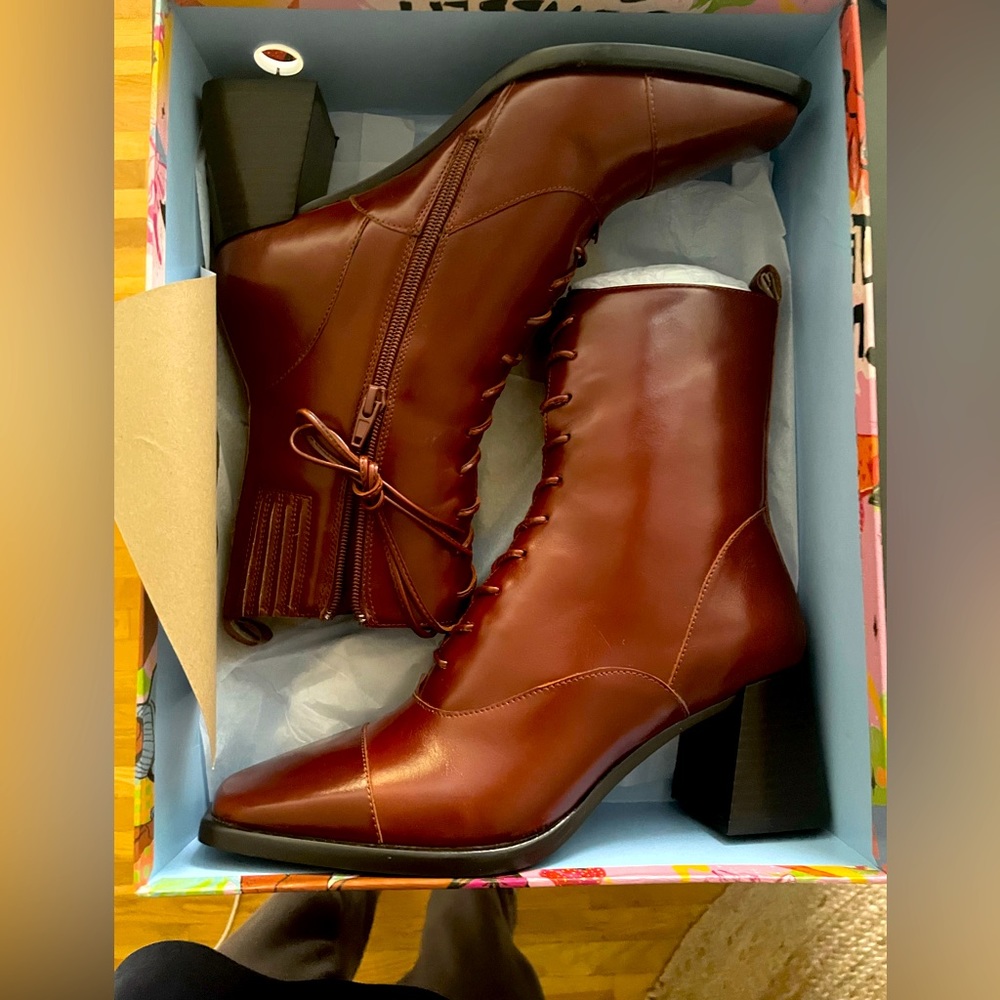 Jeffrey Campbell Westin booties brand new 8.5